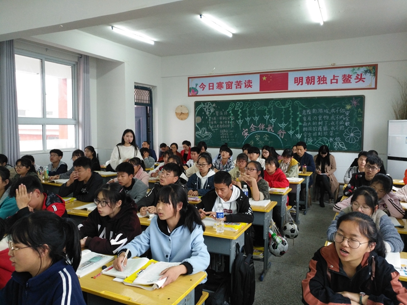 县教体局教研室在仁和中学成功开展教学视导工作9.jpg