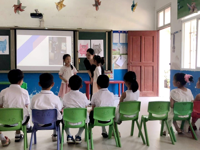 七小幼儿园结对帮扶活动二.jpg