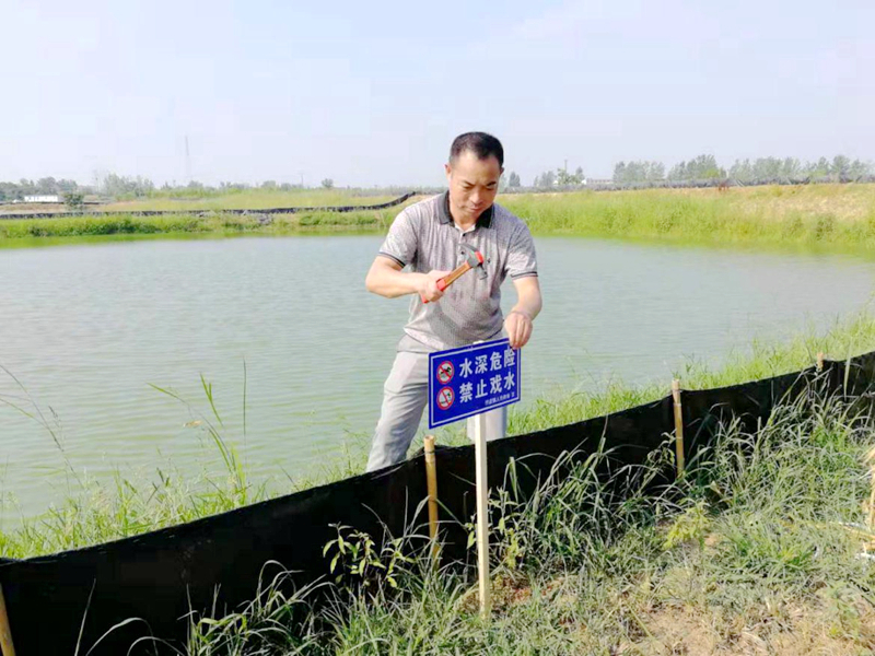 图片2.jpg 图片2.jpg