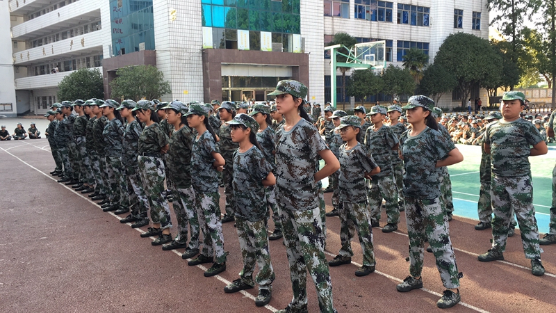 军训汇演表演.jpg