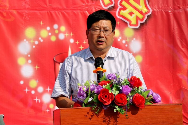 获奖代表.JPG