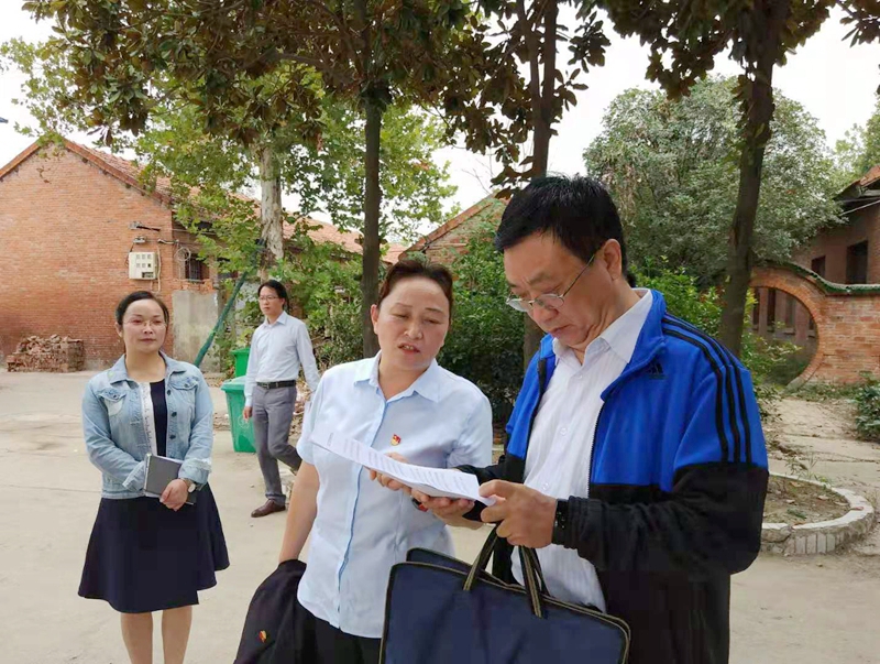 联盟学校总校长吴德云汇报工作情况.jpg
