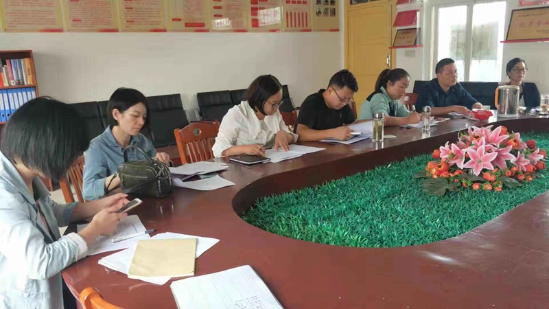 1.各校教导主任汇报本校教育教学工作.jpg