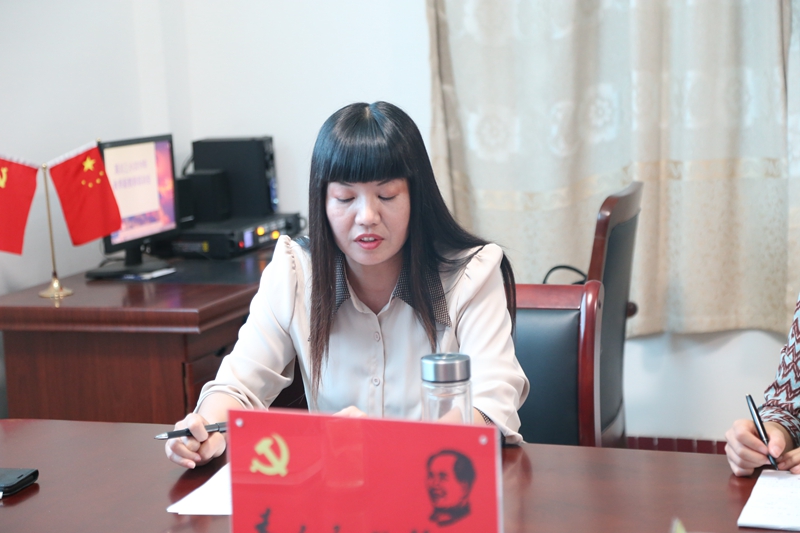 966f594dfea76a8efa548de5452dbd1.jpg