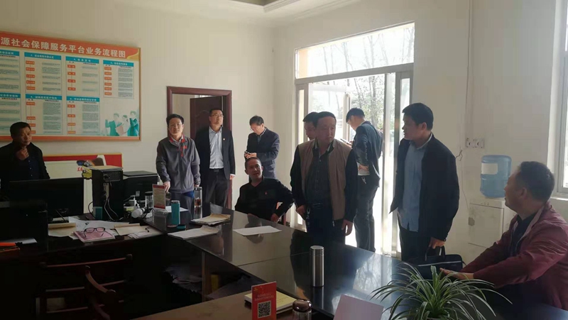 白店乡2019年第三季度党建逐村观摩 (1).jpg