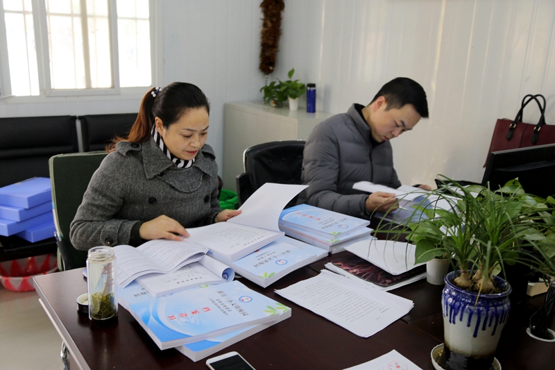 8f0385e48d2f33e215bea38ebd648c5.jpg 8f0385e48d2f33e215bea38ebd648c5.jpg