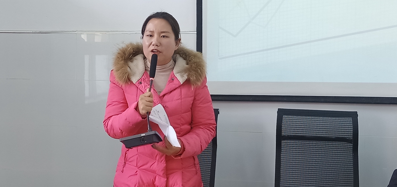 7家长代表发言.jpg