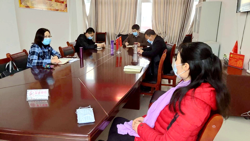 县科协召开传达贯彻县纪委十二届五次全会精神2.jpg