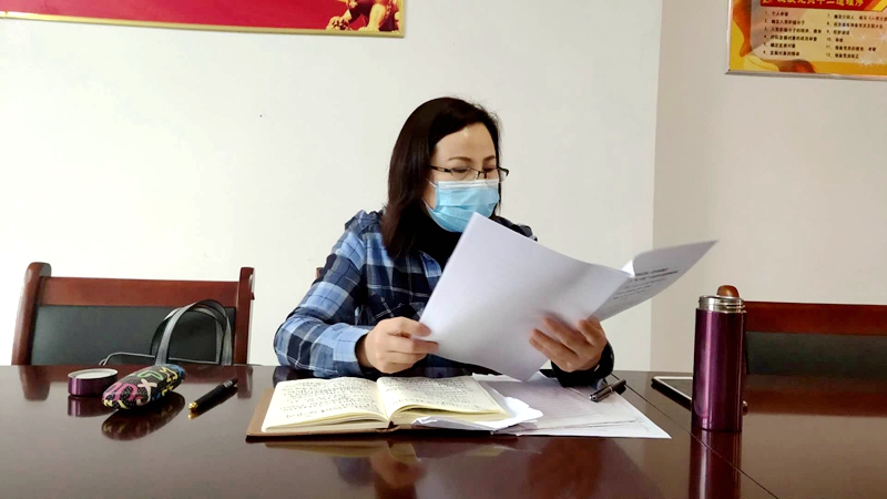 县科协召开传达贯彻县纪委十二届五次全会精神1.jpg