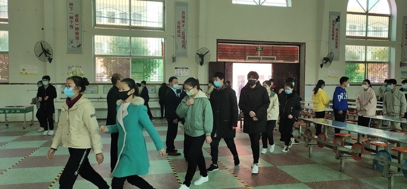 潢川县仁和镇中学开展开学复课演练活动11.jpg