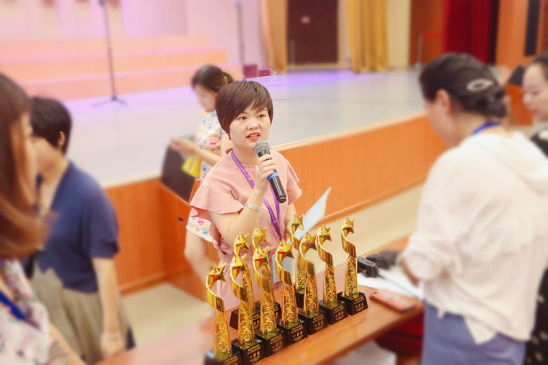 2019年7月信阳市第四届中小学生合唱节王婷婷任执行导演.jpg 2019年7月信阳市第四届中小学生合唱节王婷婷任执行导演.jpg