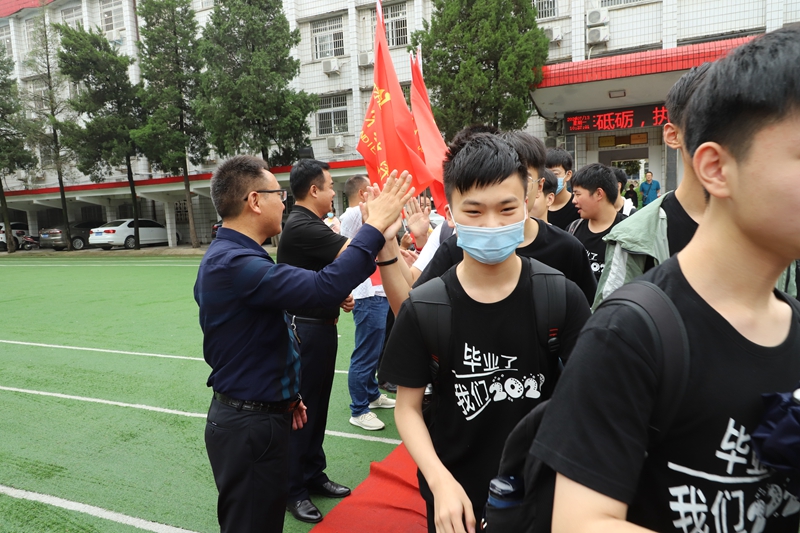 图片7.jpg