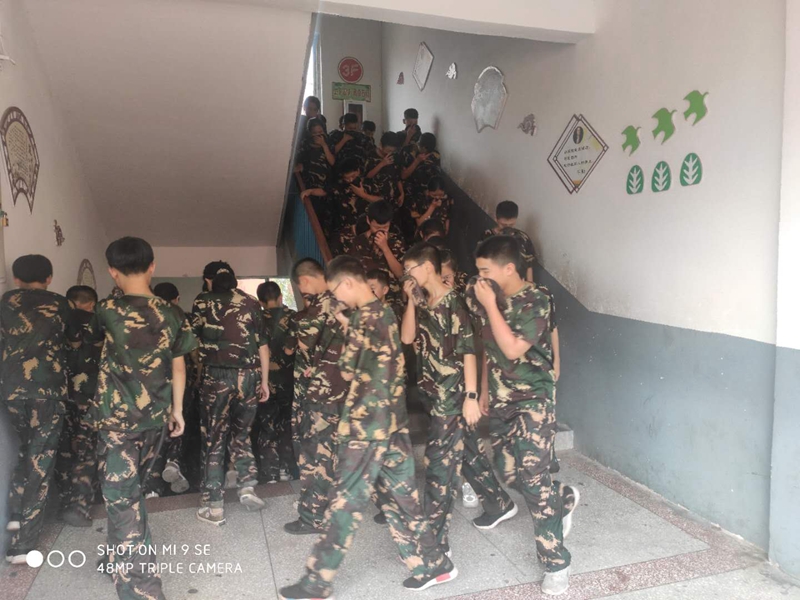 图片2.jpg 图片2.jpg