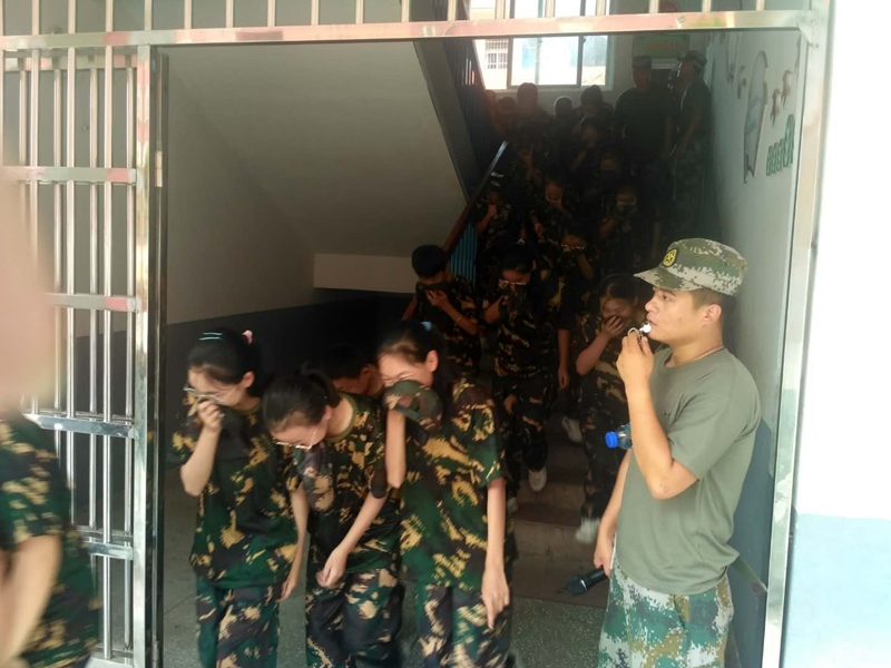 图片3.jpg 图片3.jpg