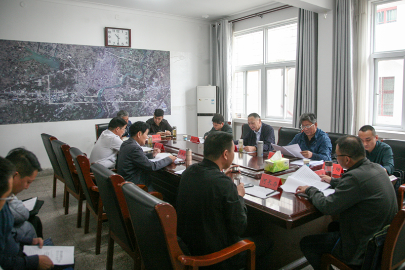 信阳市第二检查组来潢督导检查河道采砂管理及河湖“清四乱”工作