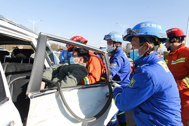 潢川县召开安全生产工作会议