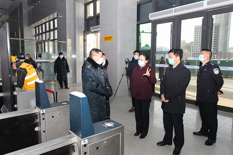 潢川县召开疫情防控工作会