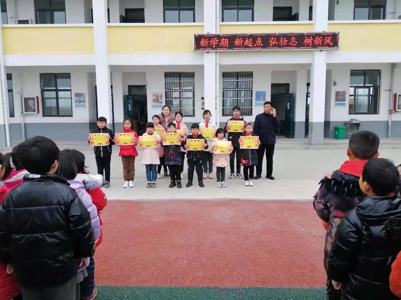 图片9.jpg 图片9.jpg