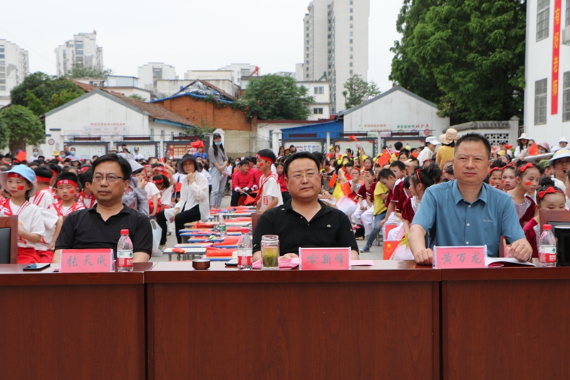 潢川一小举行庆祝建党百年合唱比赛暨第六届校园文化艺术节2.JPG
