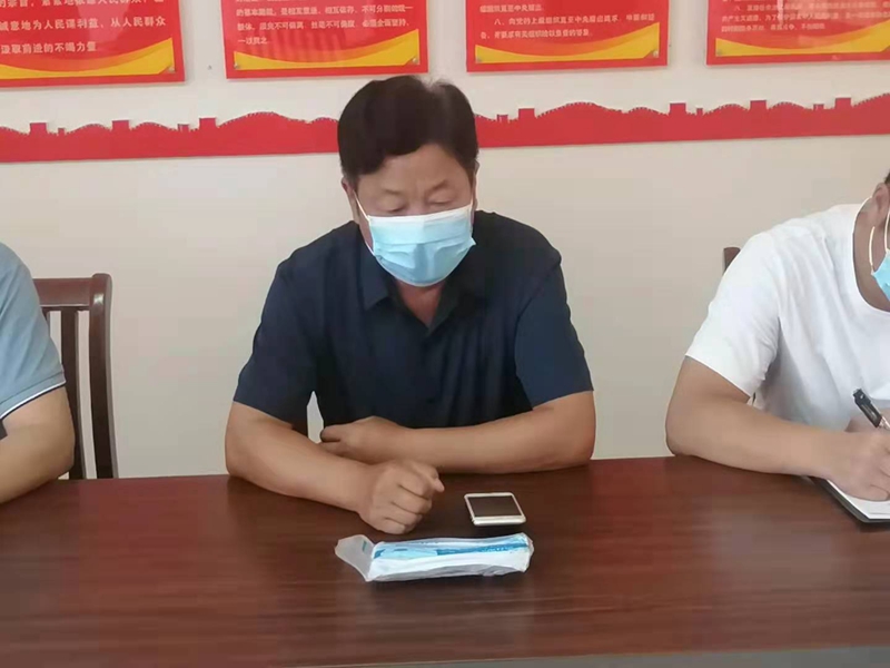 党支部副书记费万如讲话.jpg