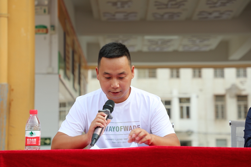 优秀学生家长代表发言.JPG