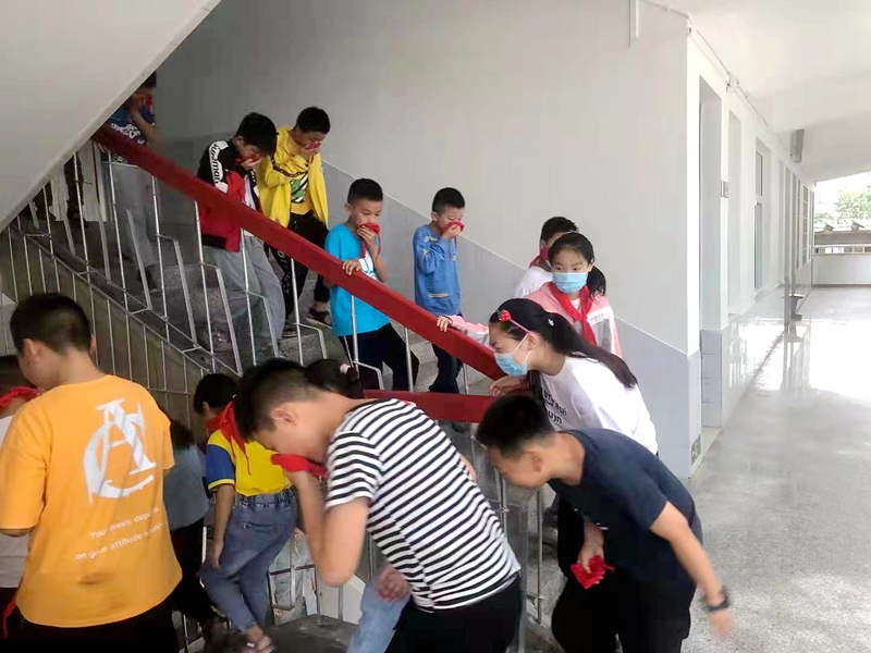 紧急疏散1.jpg