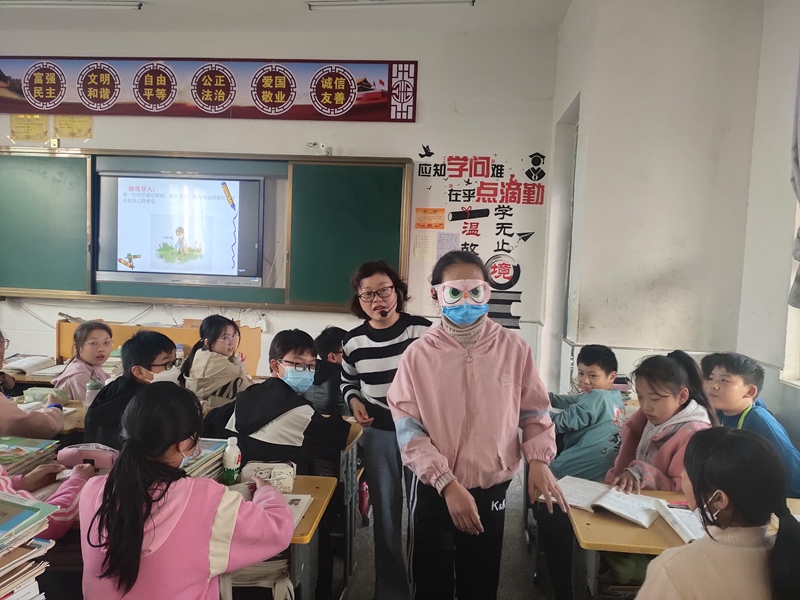 仁和中学、彭店中学顺利举行“手拉手”语文教研联谊活动8.jpg