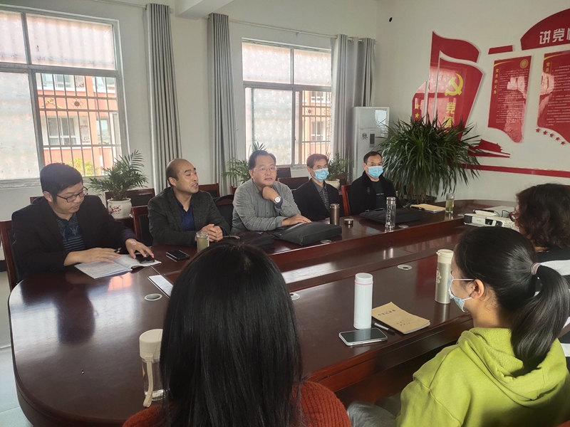 仁和中学、彭店中学顺利举行“手拉手”语文教研联谊活动1.jpg