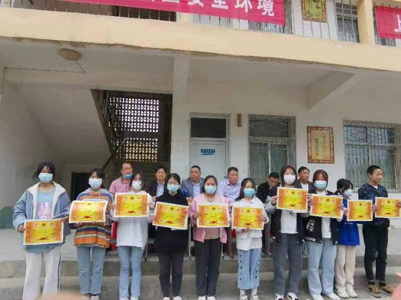 图片2.jpg 图片2.jpg