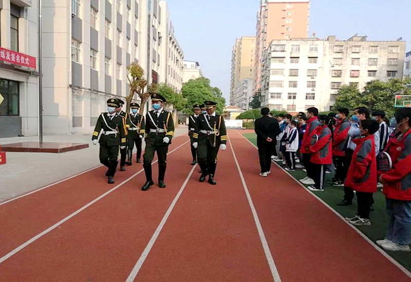 图片2.jpg 图片2.jpg