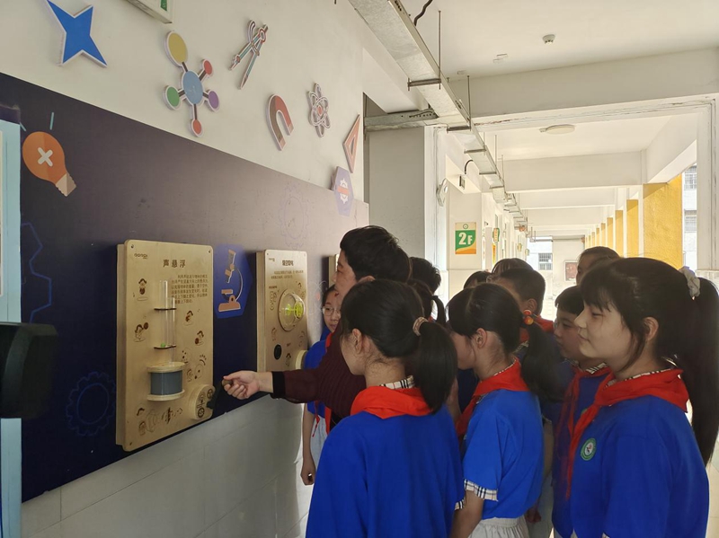 图片4.jpg 图片4.jpg