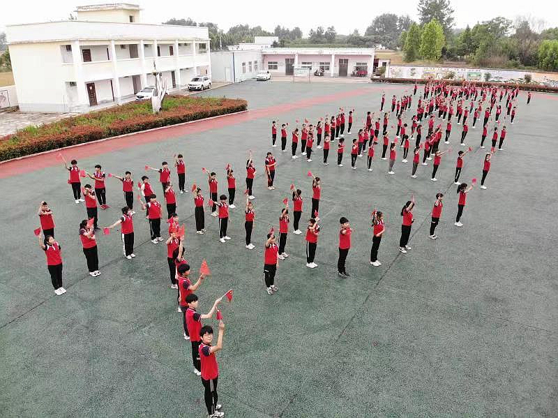 图片2.jpg 图片2.jpg