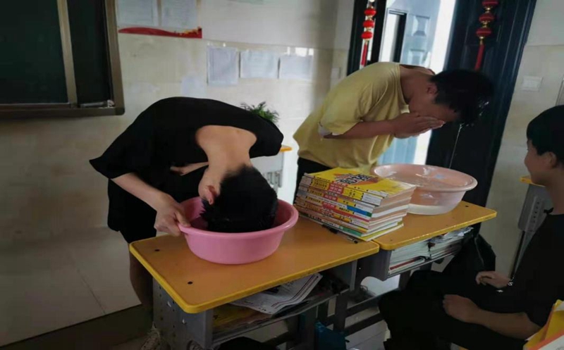 图片10.jpg 图片10.jpg