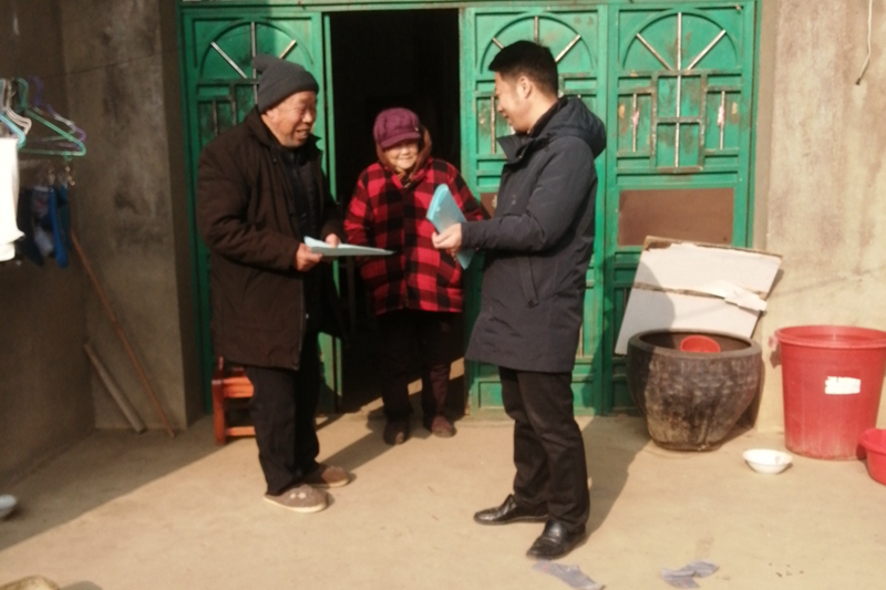 入户宣传走访 (1).jpg