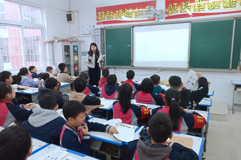 上课4.jpg
