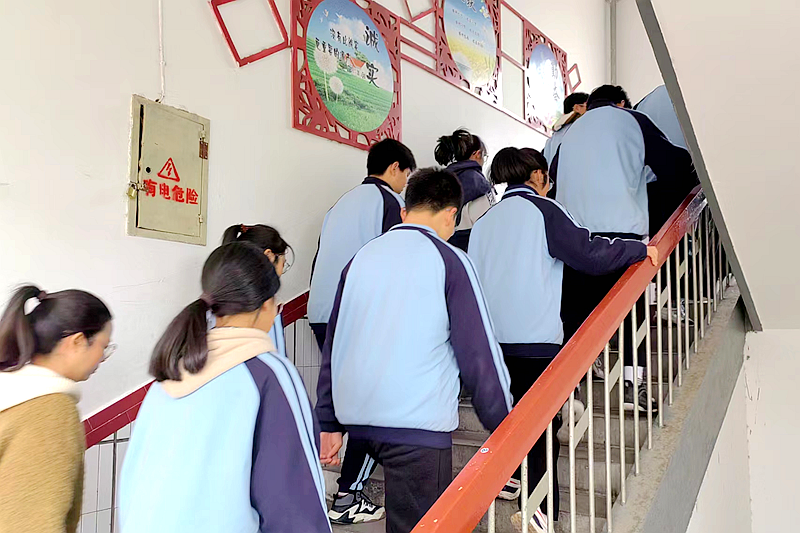 图片 7.png 图片 7.png