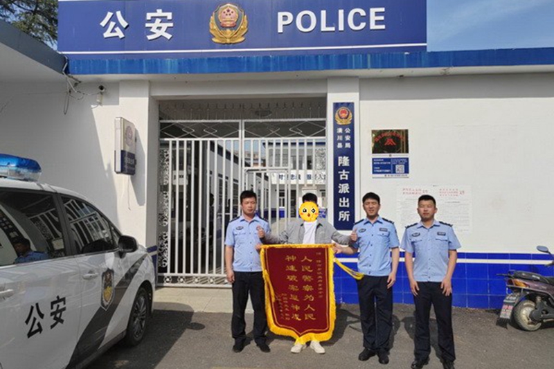 2_副本.jpg 2_副本.jpg