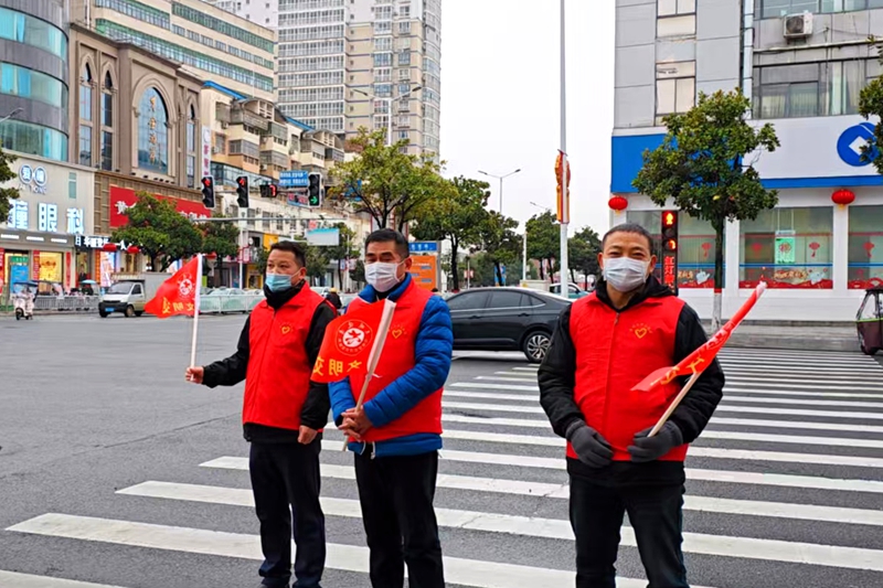 图一：潢川二中护学岗.jpg