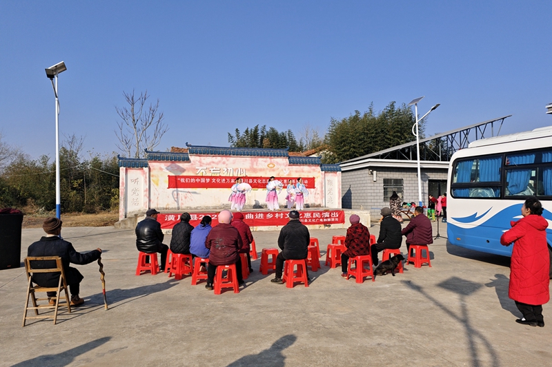 杨集村.jpg 杨集村.jpg